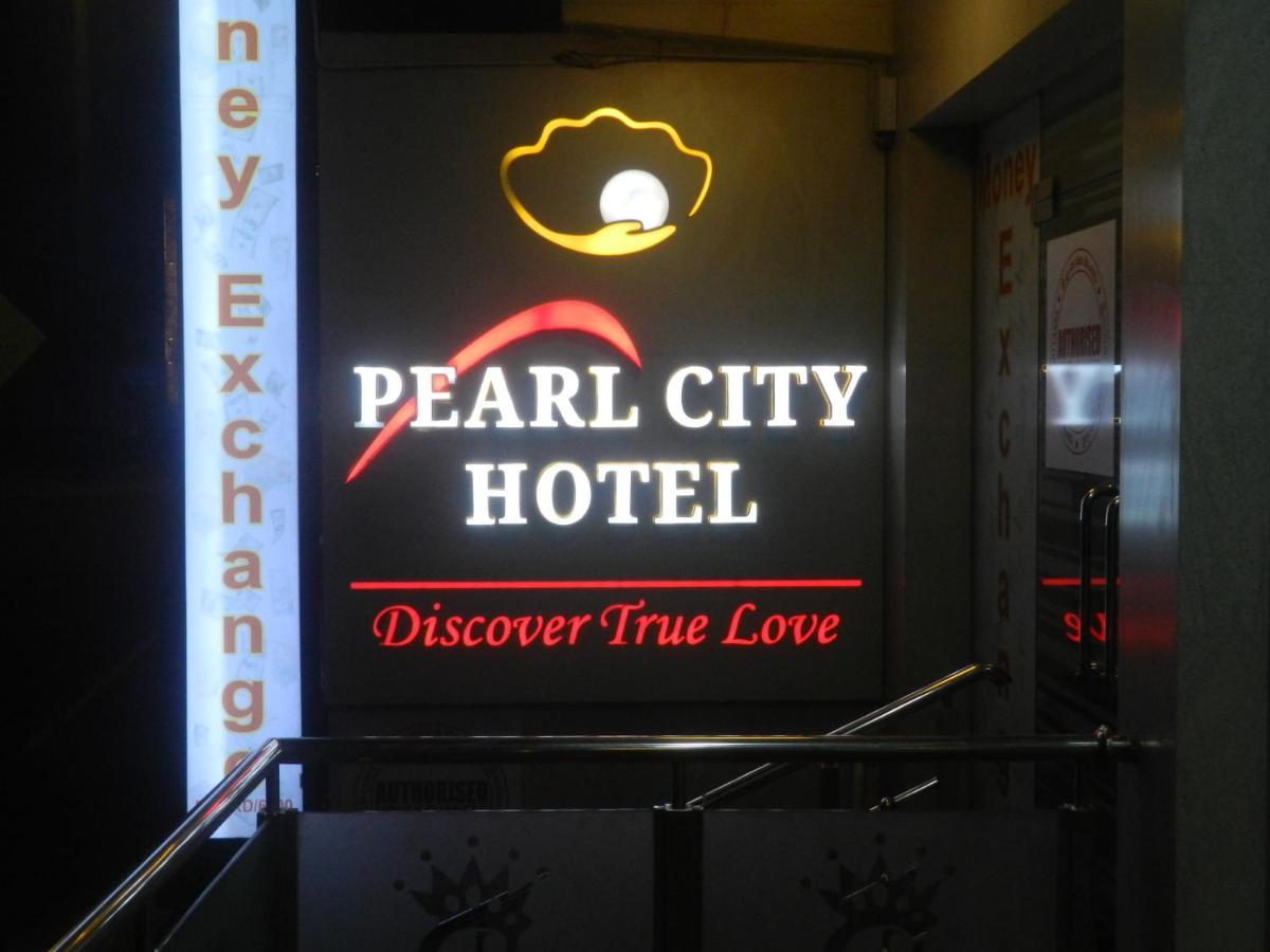 Pearl City Hotel Colombo Esterno foto
